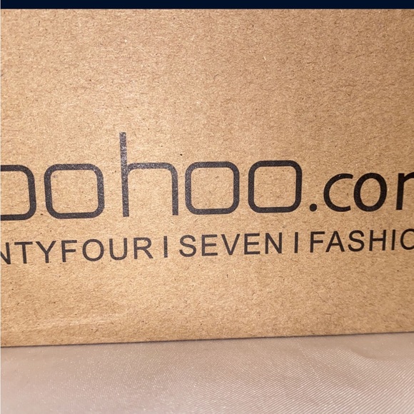 White croc ankle boot - Picture 9 of 9